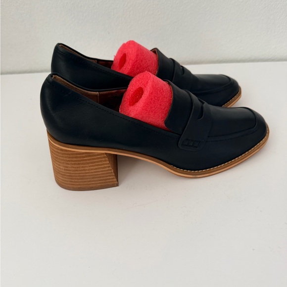 Korks Black Cicely Loafers w/ Wooden Block Heel Womens Sz 10M - Picture 7 of 8